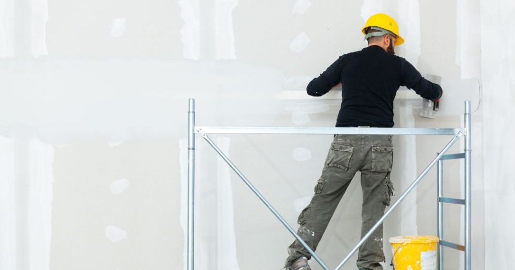 Como Entender Rachaduras no Gesso em Curitiba: 4 Dicas Úteis capa gesso em Curitiba